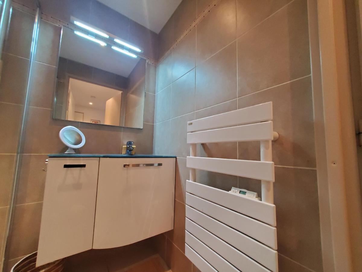 Frejus Plage Le Capitole T2 35M2 Climatise Balcon المظهر الخارجي الصورة