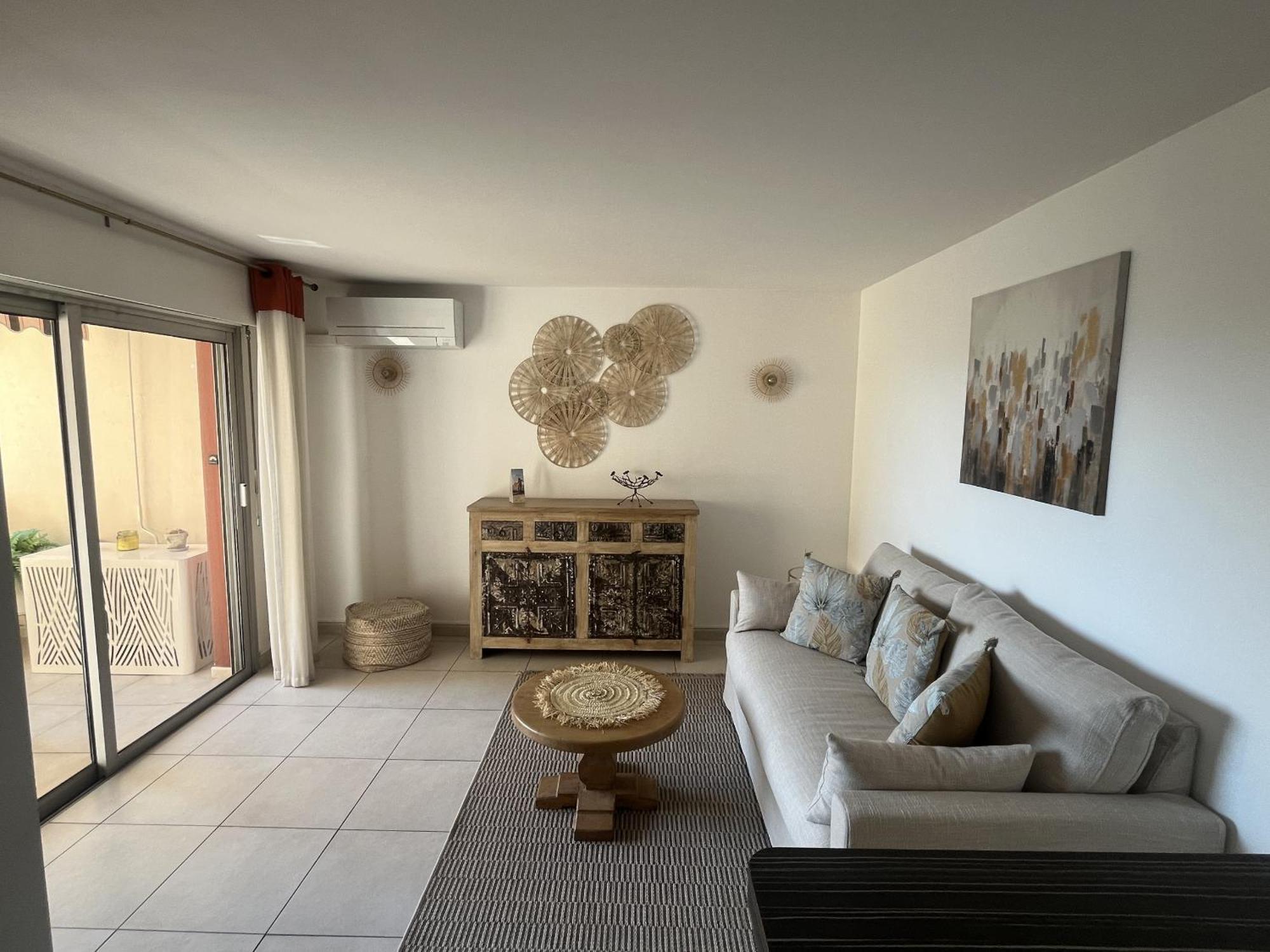 Frejus Plage Le Capitole T2 35M2 Climatise Balcon المظهر الخارجي الصورة