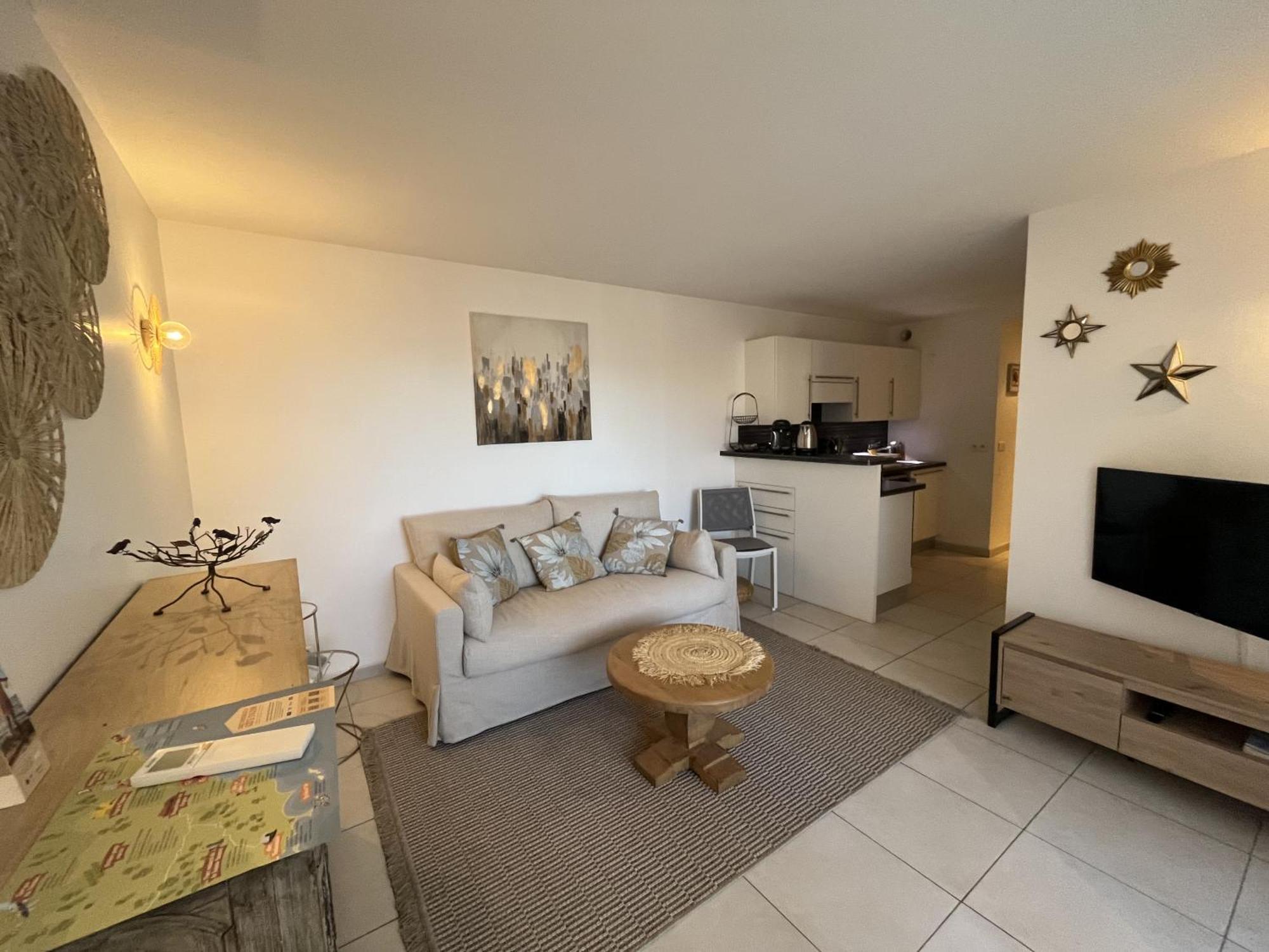 Frejus Plage Le Capitole T2 35M2 Climatise Balcon المظهر الخارجي الصورة